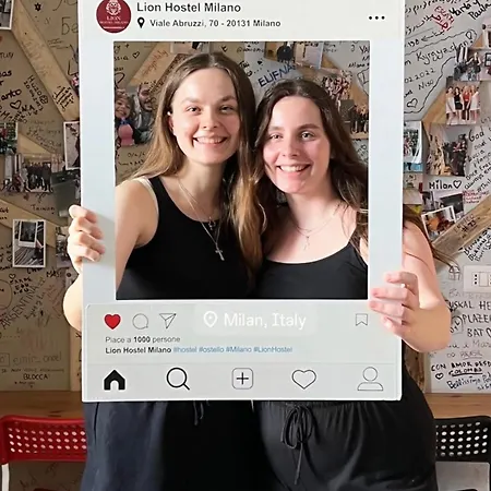 Lion & Youth * מילאנו